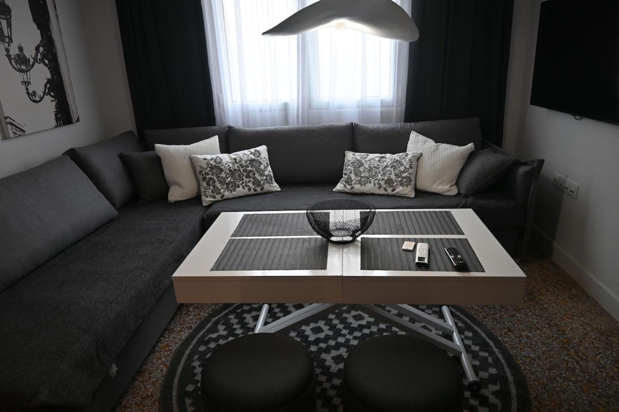 Haris 303 Apartment By Vpn Accomodation Athene Buitenkant foto
